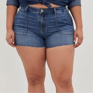 Torrid Vintage Stretch High-Rise Short, ‘Ironic’ Blue Wash, sz 18